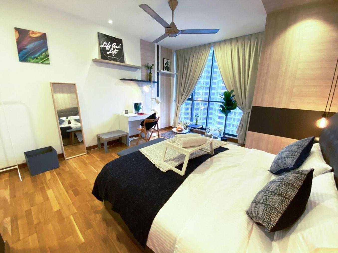 Kl Gateway Residences Apartment Kuala Lumpur