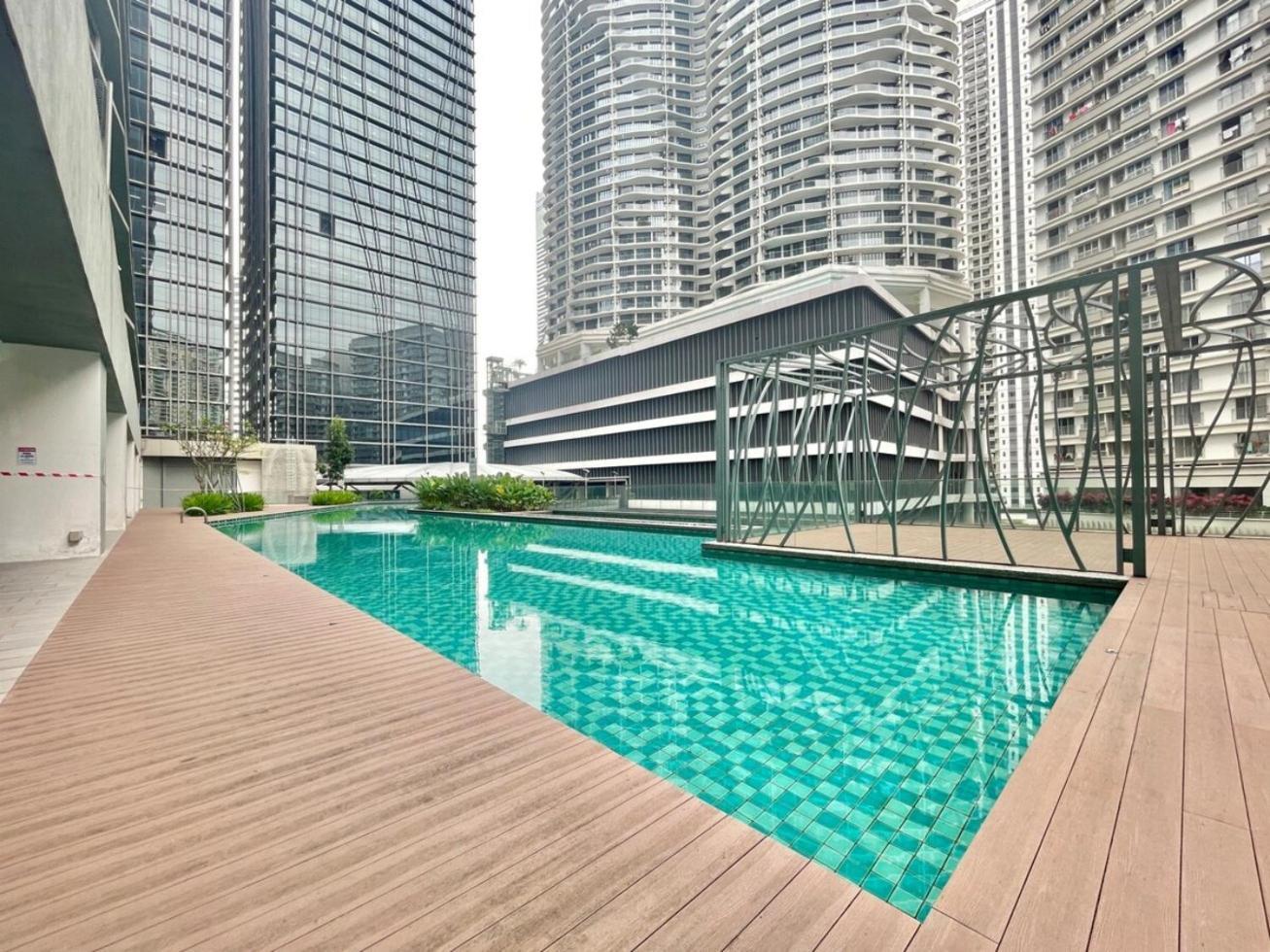 Kl Gateway Residences *