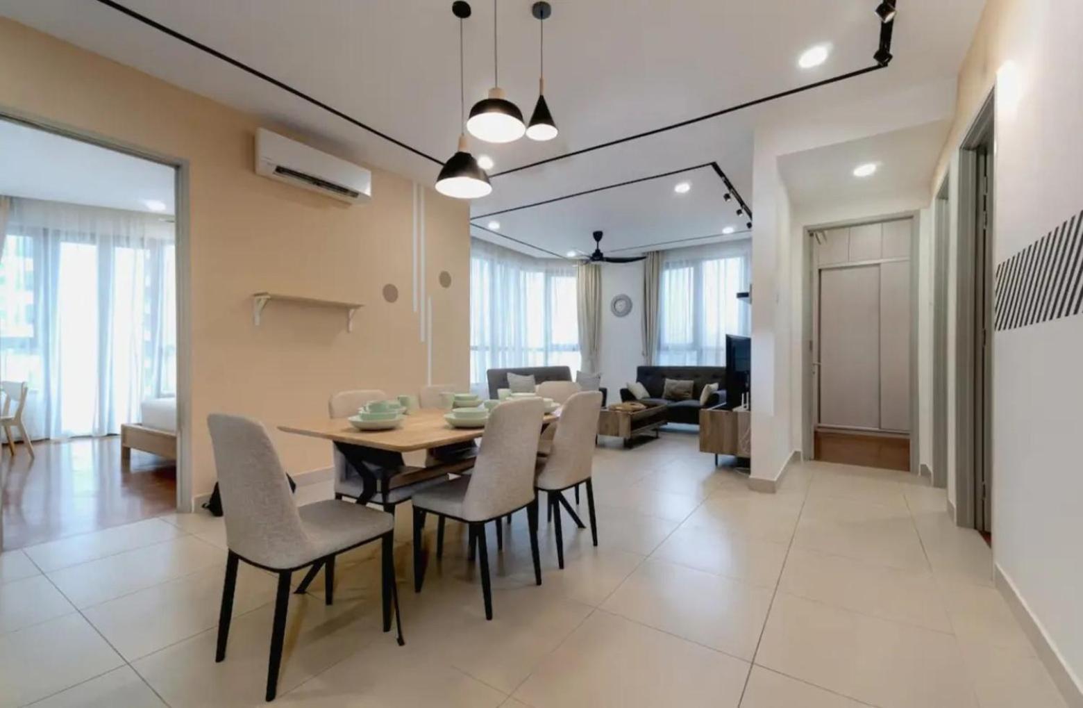 Kl Gateway Residences Kuala Lumpur