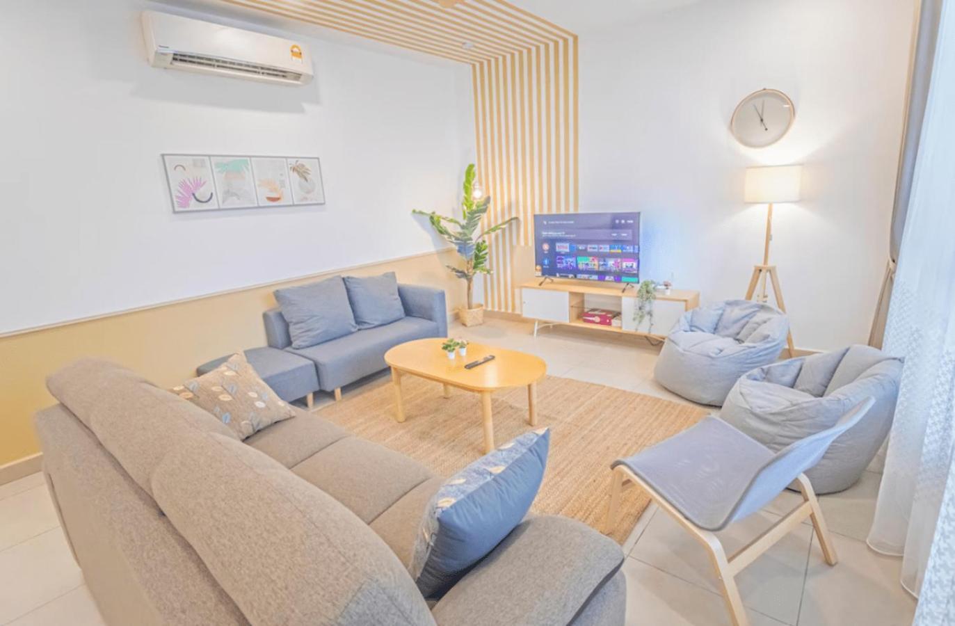 Kl Gateway Residences Apartment Kuala Lumpur